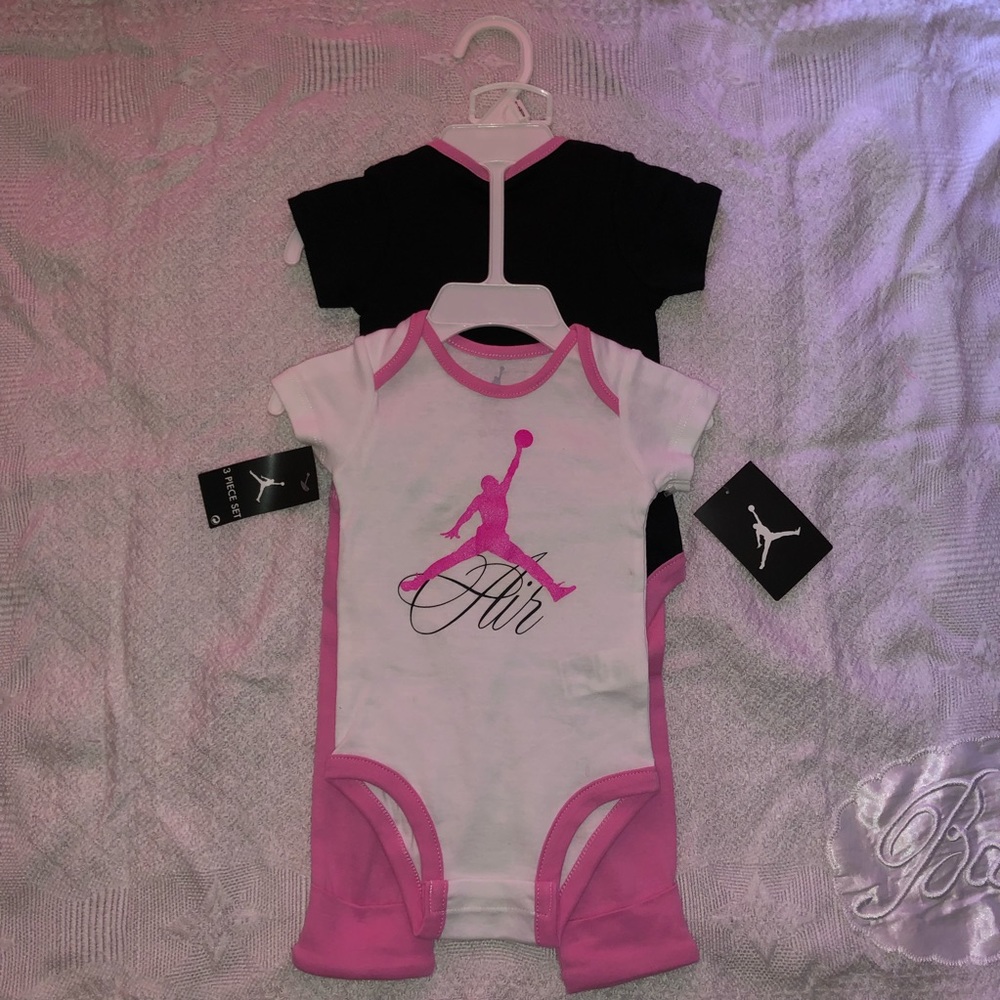 [SOLD] 3 Piece Jordan Set, Brand New [SOLD]